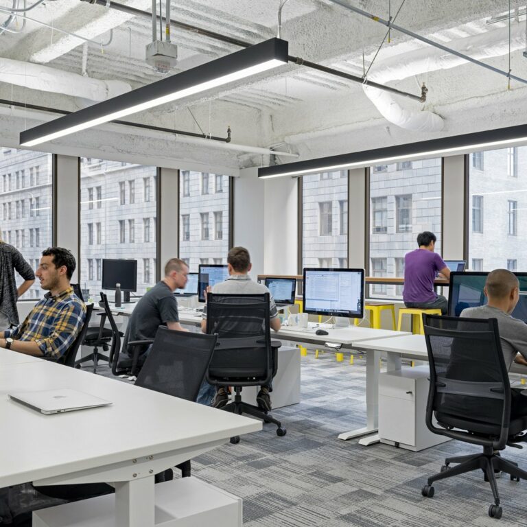 photo bureau approche navoti de l'hygiène électromagnétique